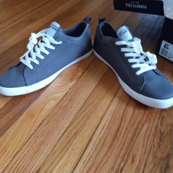 Men brand new (in box) Dark Grey Kenneth Cole shoes size 13 - Picture 9 of 9